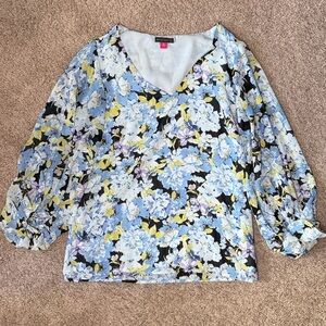 Vince Camuto Blue Floral V-Neck Blouse with Yellow Accents
